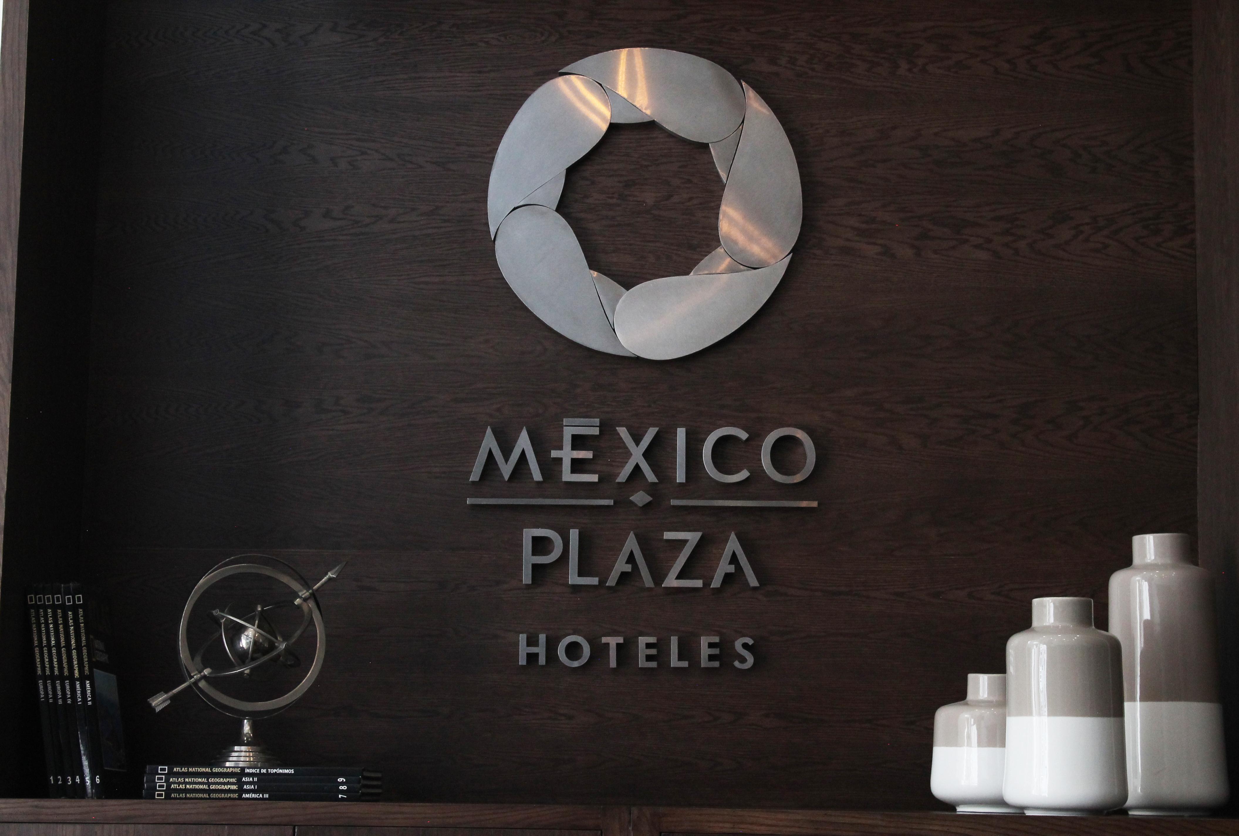 Hotel Suites Mexico Plaza Campestre León Esterno foto